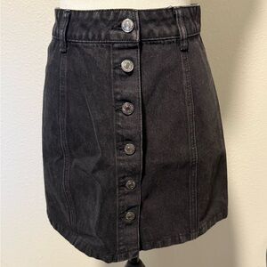 Forever 21 black denim skirt size S